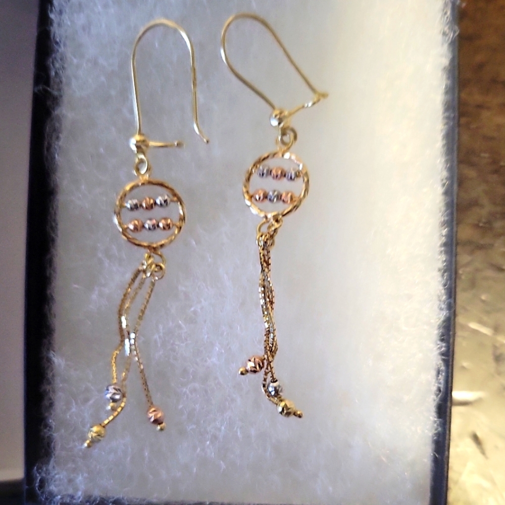 Aretes